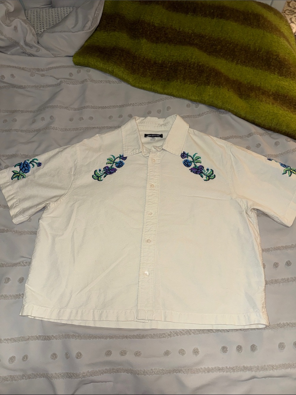 White Short-Sleeve Button-Up Shirt with Embroidery